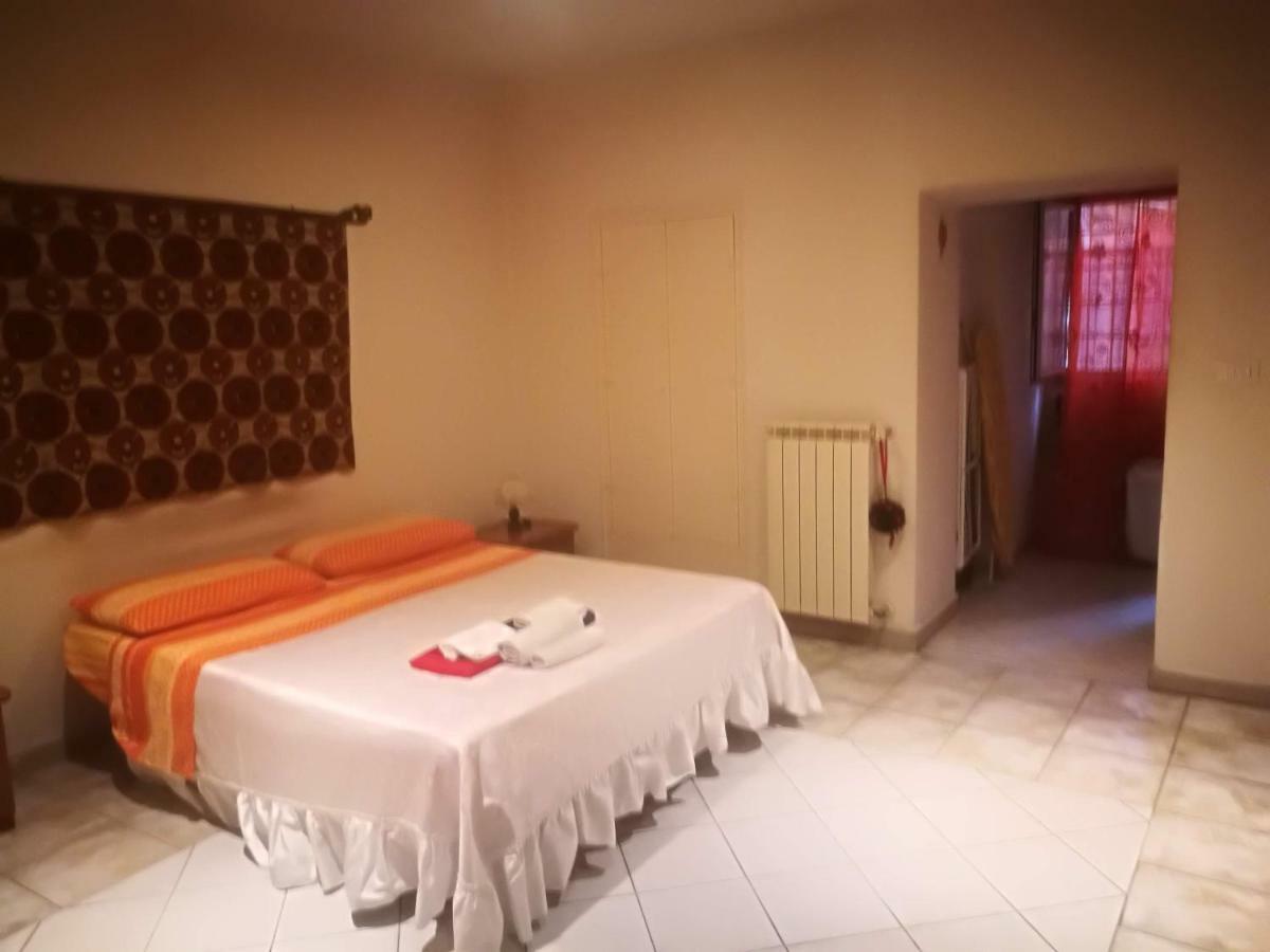 Alessia'S Home Рим Экстерьер фото